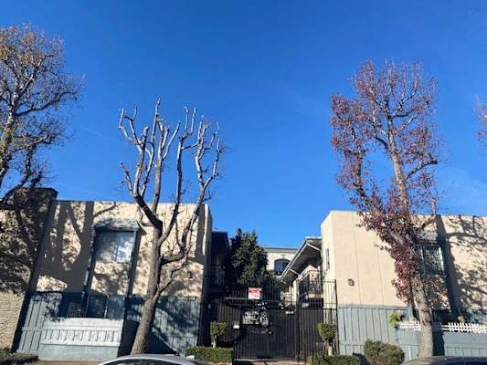 5049-5107 Buffalo Ave. property